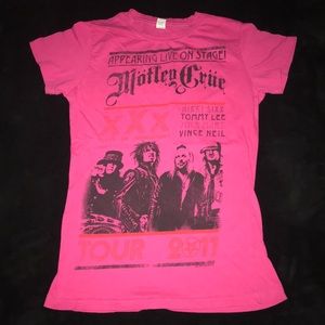 Motley Crue Shirt 🎸